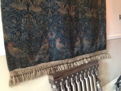 William Morris. A double woven 'Bird' wall hanging - Thumbnail 4