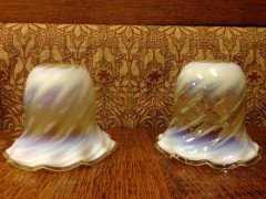 Two Vaseline shades one with a silky finish - Thumbnail 1