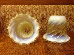 Two Vaseline shades one with a silky finish - Thumbnail 2