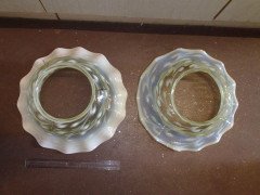 A vaseline shade - Thumbnail 1