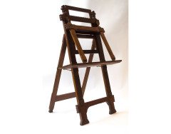 Charles Locke Eastlake (manner). A walnut easel/portfolio stand - Thumbnail 2