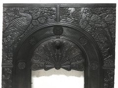 Thomas Jeckyll for Barnard Bishop and Barnard. A rare cast iron fire insert designed by Thomas Jeckyll. - Thumbnail 3