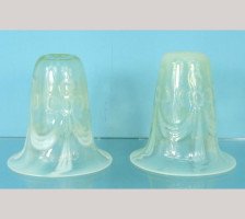 A pair of vaseline shade #4 - Thumbnail 1