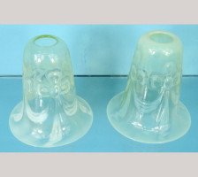 A pair of vaseline shade #4 - Thumbnail 2