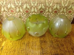 A set of three moulded green shade - Thumbnail 3