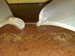 A Pair of Beautiful Lily Shaped Vaseline Shade - Thumbnail 5