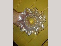 A Pair of Small Vaseline Shade - Thumbnail 6