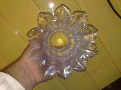 A Pair of Small Vaseline Shade - Thumbnail 6