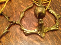 WAS Benson. A rare pair of swan shaped table lights with mistletoe leaf and berry bases. - Thumbnail 4