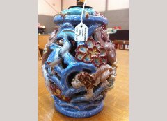 A colourful 1930's pottery lamp - Thumbnail 5