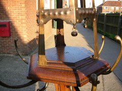 Arthur Simpson. A rare Arts and Crafts hatstand with a copper lantern to the top - Thumbnail 5