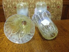 Collection of four Vaseline shade with vein detailing - Thumbnail 3