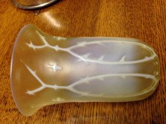 Collection of four Vaseline shade with vein detailing - Thumbnail 17