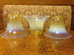 Two sets of three almost matching Vaseline shade - Thumbnail 5