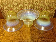 Two sets of three almost matching Vaseline shade - Thumbnail 6