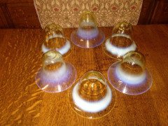 Two sets of three almost matching Vaseline shade - Thumbnail 12