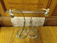 WAS Benson. A pair of brass swan table lamps with heart shaped bases. - Thumbnail 8