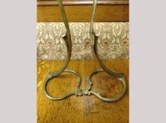 WAS Benson. A pair of brass swan table lamps with heart shaped bases. - Thumbnail 10