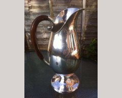 Josef Hoffmann (style of). A rare German Arts and Crafts '925' silver claret jug - Thumbnail 3