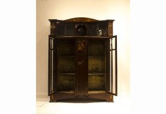 Goodhall Lambs and Heighway. A superior quality mahogany display cabinet - Thumbnail 4
