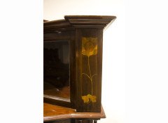 Goodhall Lambs and Heighway. A superior quality mahogany display cabinet - Thumbnail 6