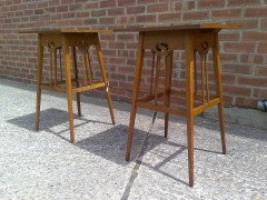 Wylie and Lochhead. A good quality pair of Arts and Crafts oak Inlaid side tables and one other - Thumbnail 2