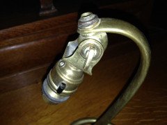 WAS Benson. A brass swan table with heart shaped base - Thumbnail 6