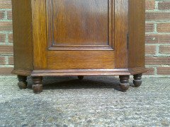 Arthur Simpson. an Exceptional Quality Arts and Crafts Corner Cupboard - Thumbnail 14