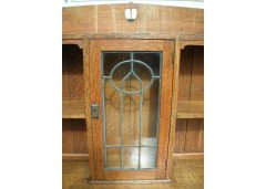 E A Taylor for Wylie and Lochhead. An oak Glasgow School sideboard - Thumbnail 5
