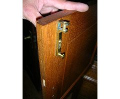 Arthur Simpson. An Arts and Crafts cabinet/linen press - Thumbnail 9