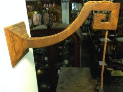 A good quality pair of Arts and Crafts oak wall lights - Thumbnail 1