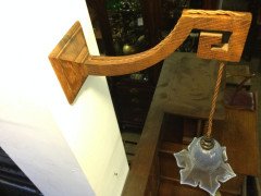 A good quality pair of Arts and Crafts oak wall lights - Thumbnail 2