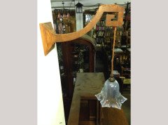 A good quality pair of Arts and Crafts oak wall lights - Thumbnail 3