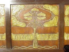 Edwin B Joliffe. A stunning Arts and Crafts stained wood and Gesso cabinet - Thumbnail 5