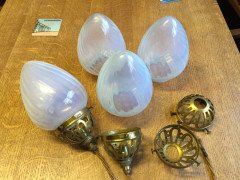 A set of four large Vaseline shade - Thumbnail 1