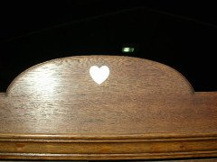 E A Taylor for Wylie and Lochhead. A good Glasgow School oak bookcase - Thumbnail 5