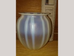 A striped Vaseline shade - Thumbnail 3