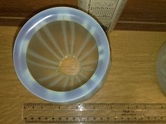 A striped Vaseline shade - Thumbnail 5