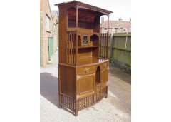J S Henry. An Arts and Crafts oak dresser - Thumbnail 2