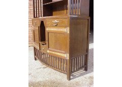 J S Henry. An Arts and Crafts oak dresser - Thumbnail 4