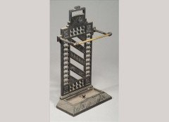 Robbins and Co (probably). An Anglo-Japanese cast iron stickstand - Thumbnail 1