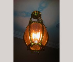 WAS Benson. An exceptional pair of three light, gilt bronze ceiling lights, with heavy moulded glass - Thumbnail 1