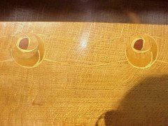 George Walton. An Arts and Crafts Glasgow School oak sideboard - Thumbnail 4