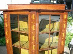 G M Ellwood for J S Henry. A Glasgow Style break front display cabinet - Thumbnail 3