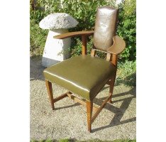 George Walton. A rare Glasgow School oak and leather 'Abingdon' armchair - Thumbnail 2