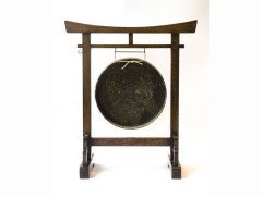 E W Godwin for William Watt. An Anglo-Japanese gong - Thumbnail 3