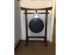 E W Godwin for William Watt. An Anglo-Japanese gong - Thumbnail 4
