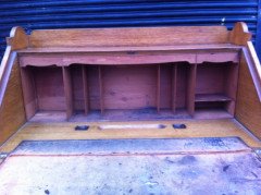 J S Henry. An Arts and Crafts oak bureau with elongated brass handles - Thumbnail 4