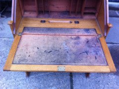 J S Henry. An Arts and Crafts oak bureau with elongated brass handles - Thumbnail 5