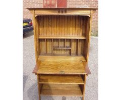 Harris Lebus. an Arts and Crafts Bureau Bookcase in the Glasgow Style - Thumbnail 3
